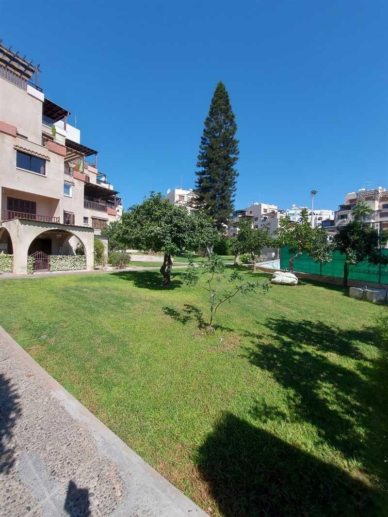 2-bedroom apartment to rent: https://www.bazaraki.com/adv/5786440_2-bedroom-apartment-to-rent (www.bazaraki.com)
