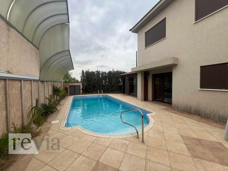 3-bedroom detached house to rent: https://www.bazaraki.com/adv/5765858_3-bedroom-detached-house-for-sale (www.bazaraki.com)