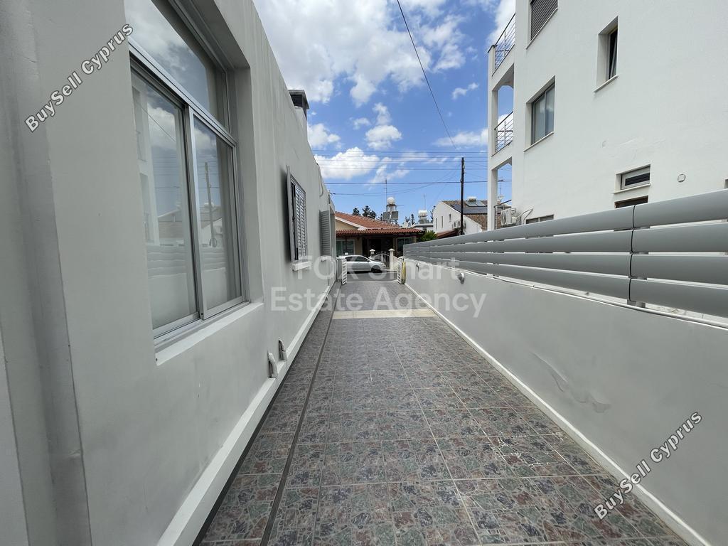 5 Bedroom Detached house for sale in Kaimakli, Nicosia: https://www.buysellcyprus.com/property-for-sale/nicosia/kaimakli/5-bed-detached-house-for-sale-kaimakli-nicosia-1796613.html (www.buysellcyprus.com)