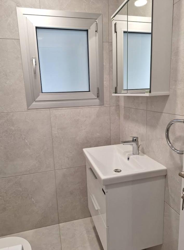 Two bedroom apartment for rent: https://www.facebook.com/marketplace/item/1210236900604964 (www.facebook.com)