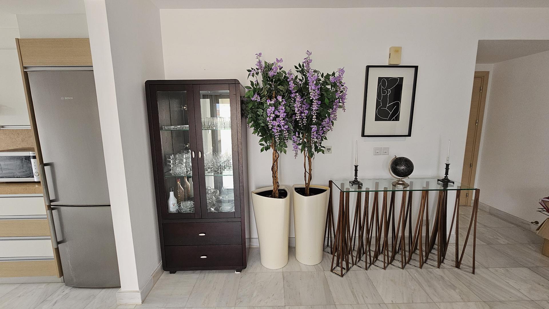 3-bedroom apartment in Paphos № 154000: https://dom.com.cy/en/catalog/sale/154000/ (dom.com.cy)