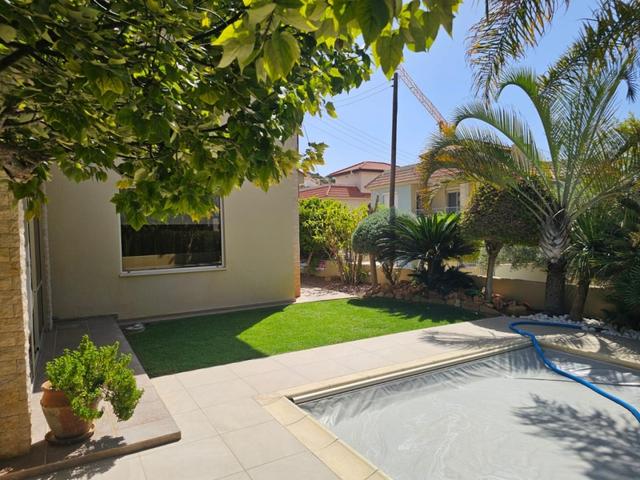 4 Bedroom Detached House For Sale: https://www.zyprus.com/property/24554/4-bedrooms-house-detached-house-in-agios-athanasios-limassol (www.zyprus.com)