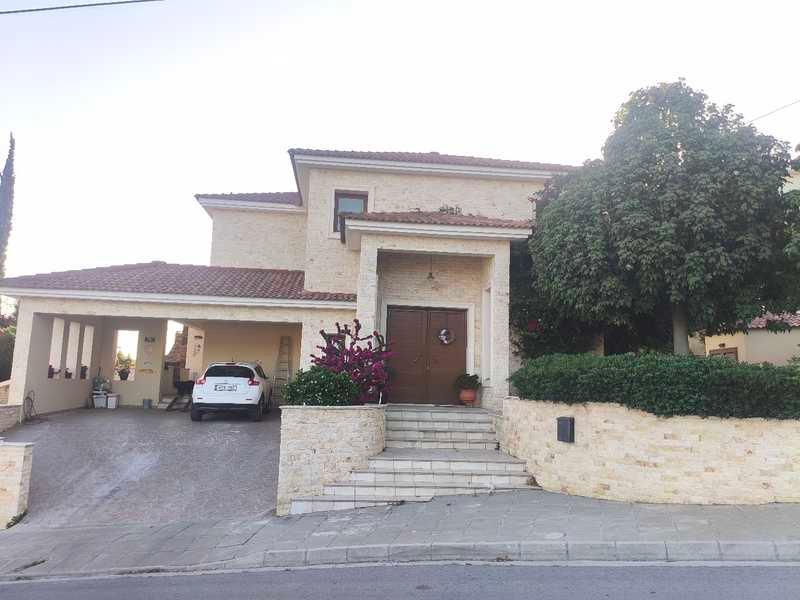 5-bedroom detached house for sale: https://www.bazaraki.com/adv/5792757_5-bedroom-detached-house-for-sale (www.bazaraki.com)