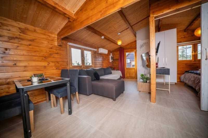 Lofou limassol 3 house complex with swimming pool: https://www.bazaraki.com/adv/5791131_lofou-limassol-3-house-complex-with-swimming-pool (www.bazaraki.com)
