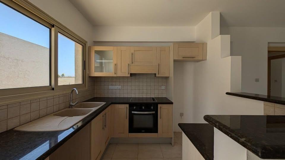 ***For SALE: Two Bedroom Apartment in Mandria, Paphos**: https://www.facebook.com/marketplace/item/696912176220552 (www.facebook.com)