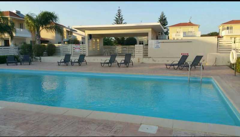 2-bedroom penthouse to rent: https://www.bazaraki.com/adv/5762270_2-bedroom-penthouse-to-rent (www.bazaraki.com)
