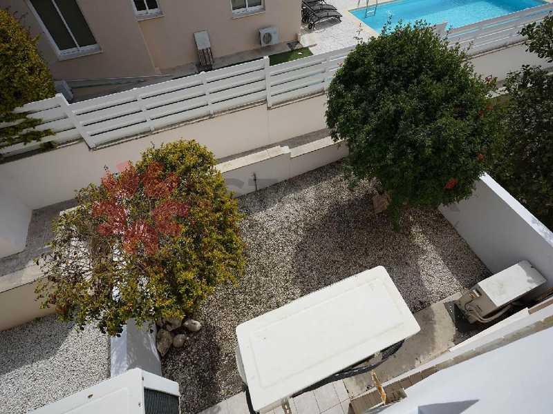 2-bedroom apartment for sale: https://www.bazaraki.com/adv/5797550_2-bedroom-apartment-for-sale (www.bazaraki.com)