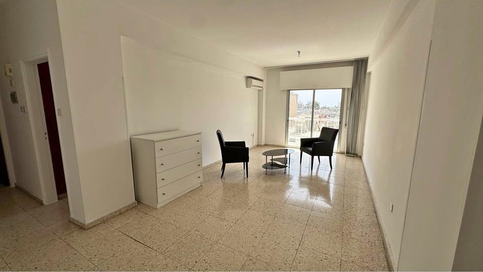 1 bdr. Aprt. For rent in Limassol center: https://www.facebook.com/marketplace/item/653082784229074 (www.facebook.com)