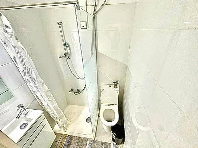 ID: R 35520 BEAUTIFUL 1 BEDROOM APARTMENT IN LIMASSOL AGIA ZONI AREA. 

This modern one-bedroom apar: https://www.facebook.com/marketplace/item/577381612058789 (www.facebook.com)
