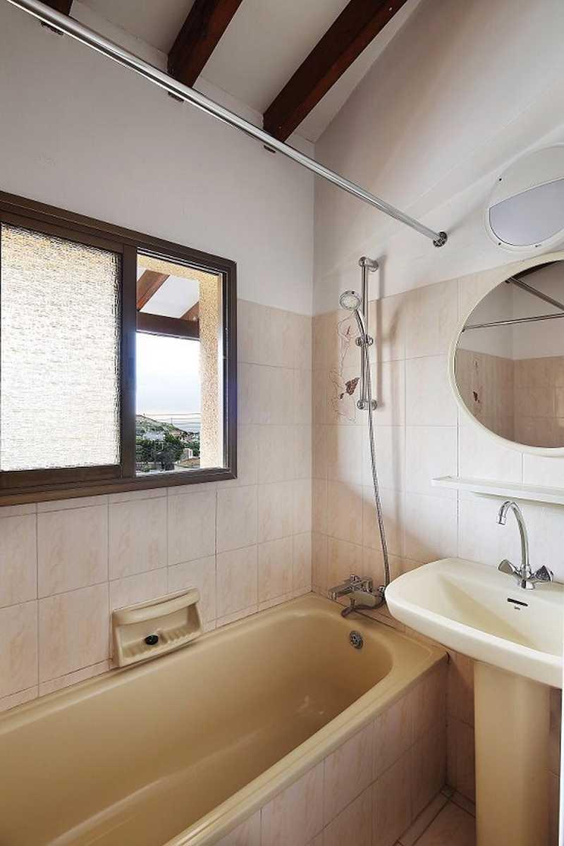 3-bedroom detached house to rent: https://www.bazaraki.com/adv/5796599_3-bedroom-detached-house-to-rent (www.bazaraki.com)
