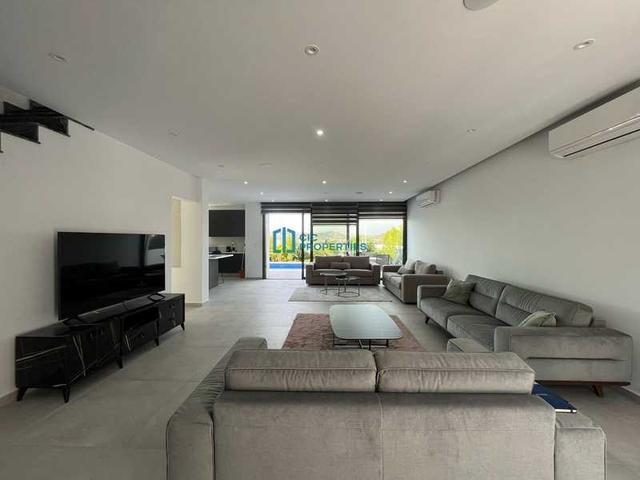 3-bedroom villa to rent: https://www.bazaraki.com/adv/5789012_3-bedroom-villa-to-rent (www.bazaraki.com)