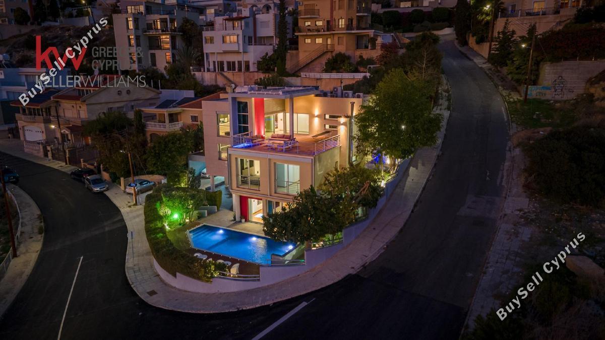 6 Bedroom Detached house for sale in Agia Fyla, Limassol: https://www.buysellcyprus.com/property-for-sale/limassol/agia-fyla/6-bed-detached-house-for-sale-agia-fyla-limassol-1800353.html (www.buysellcyprus.com)