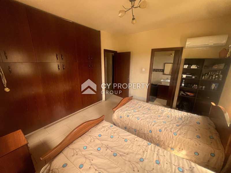 6-bedroom detached house for sale: https://www.bazaraki.com/adv/5786972_6-bedroom-detached-house-for-sale (www.bazaraki.com)