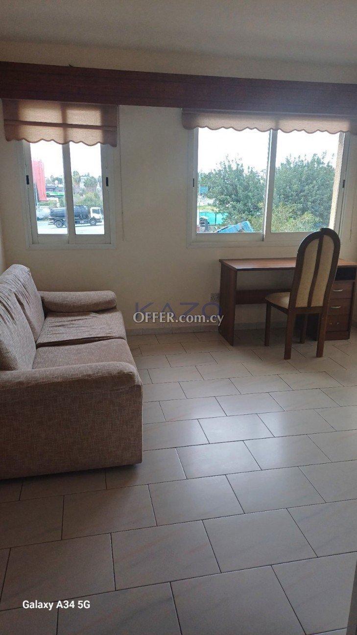 Three Bedroom Plus Office Upper Level House for Rent in Agios Athanasios Area: https://www.offer.com.cy/en/three-bedroom-plus-office-upper-level-house-for-rent-in-agios-athanasios-area/21-777677/ (www.offer.com.cy)