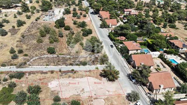 4-bedroom detached house for sale: https://www.bazaraki.com/adv/5767296_4-bedroom-detached-house-for-sale (www.bazaraki.com)