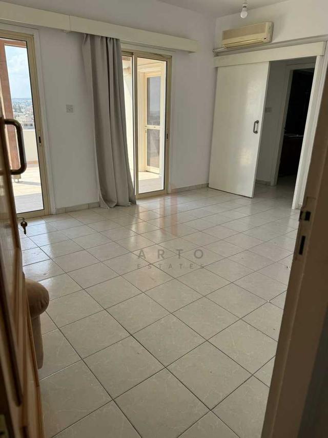  3-bedroom apartment to rent: https://www.bazaraki.com/adv/5796217_3-bedroom-apartment-to-rent (www.bazaraki.com)