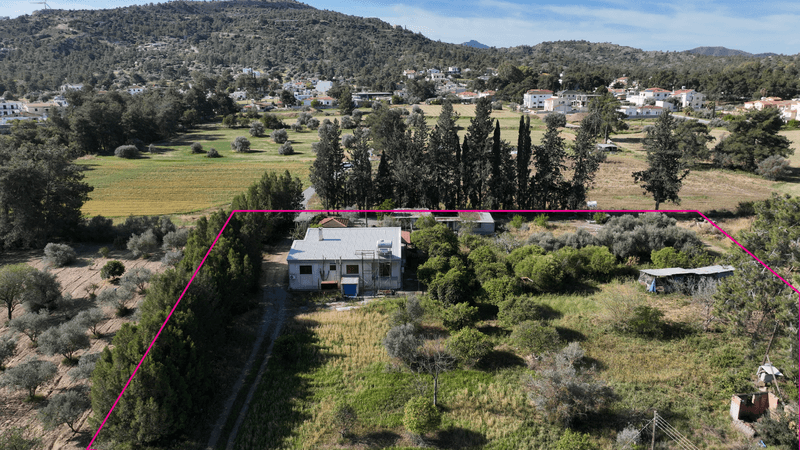 3-bedroom detached house for sale: https://www.bazaraki.com/adv/5798575_3-bedroom-detached-house-for-sale (www.bazaraki.com)