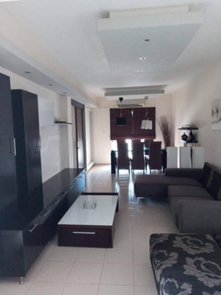 1: https://www.facebook.com/marketplace/item/689247220362376 (www.facebook.com)