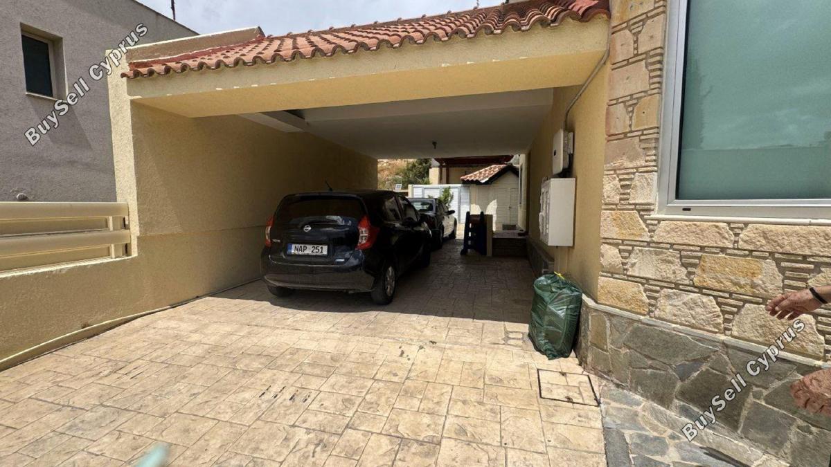 4 Bedroom Detached house for sale in Agios Athanasios, Limassol: https://www.buysellcyprus.com/property-for-sale/limassol/agios-athanasios/4-bed-detached-house-for-sale-agios-athanasios-limassol-1794027.html (www.buysellcyprus.com)