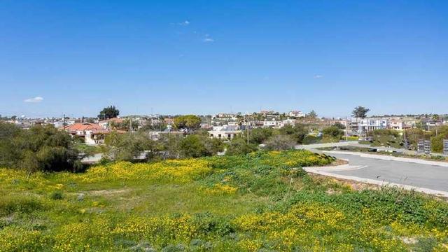 Residential land 681 m²: https://www.bazaraki.com/adv/5792268_residential-land-681-m2 (www.bazaraki.com)