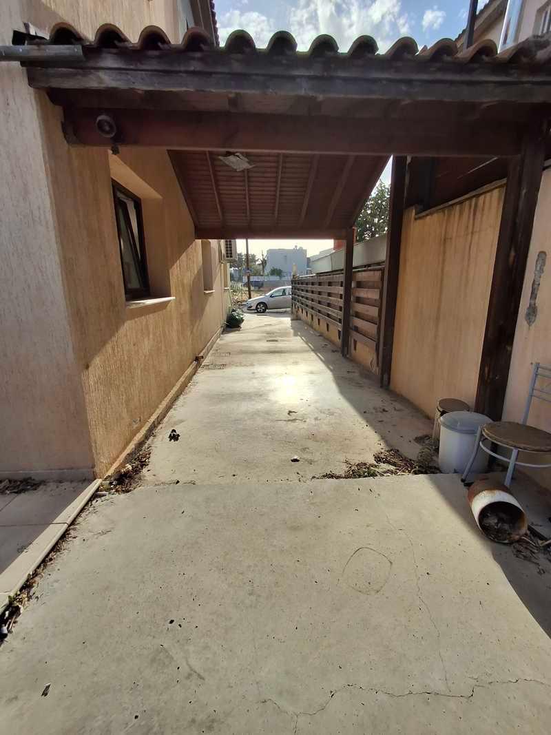 4-bedroom detached house to rent: https://www.bazaraki.com/adv/5795830_4-bedroom-detached-house-to-rent (www.bazaraki.com)