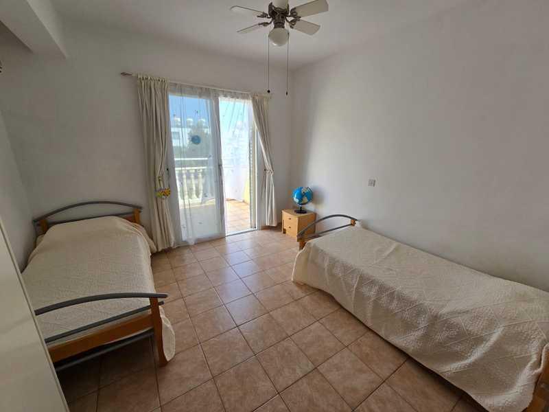 3-bedroom penthouse for sale: https://www.bazaraki.com/adv/5798623_3-bedroom-penthouse-for-sale (www.bazaraki.com)