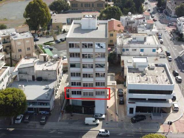 Office on the 1st floor in agios antonios, nicosia: https://www.bazaraki.com/adv/5799732_office-on-the-1st-floor-in-agios-antonios-nicosia (www.bazaraki.com)