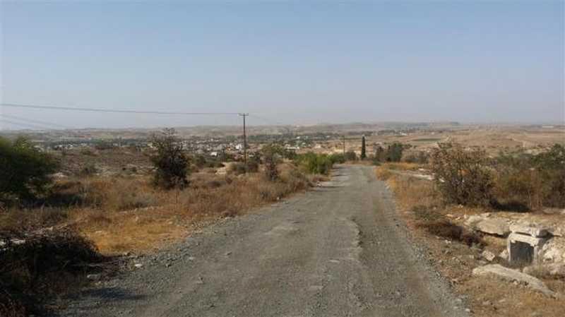Agricultural land 8417 m²: https://www.bazaraki.com/adv/5796179_agricultural-land-8417-m2 (www.bazaraki.com)