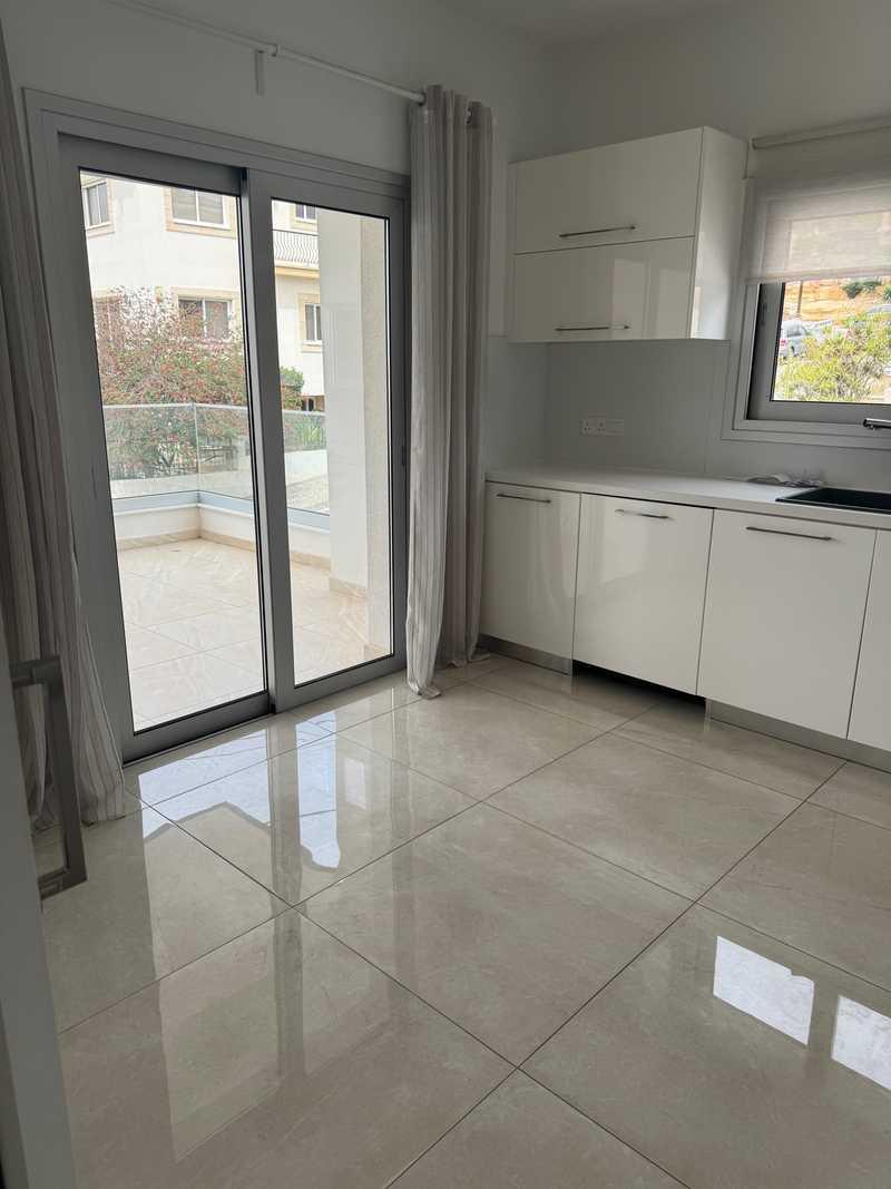 2-bedroom apartment to rent: https://www.bazaraki.com/adv/5792453_2-bedroom-apartment-to-rent (www.bazaraki.com)