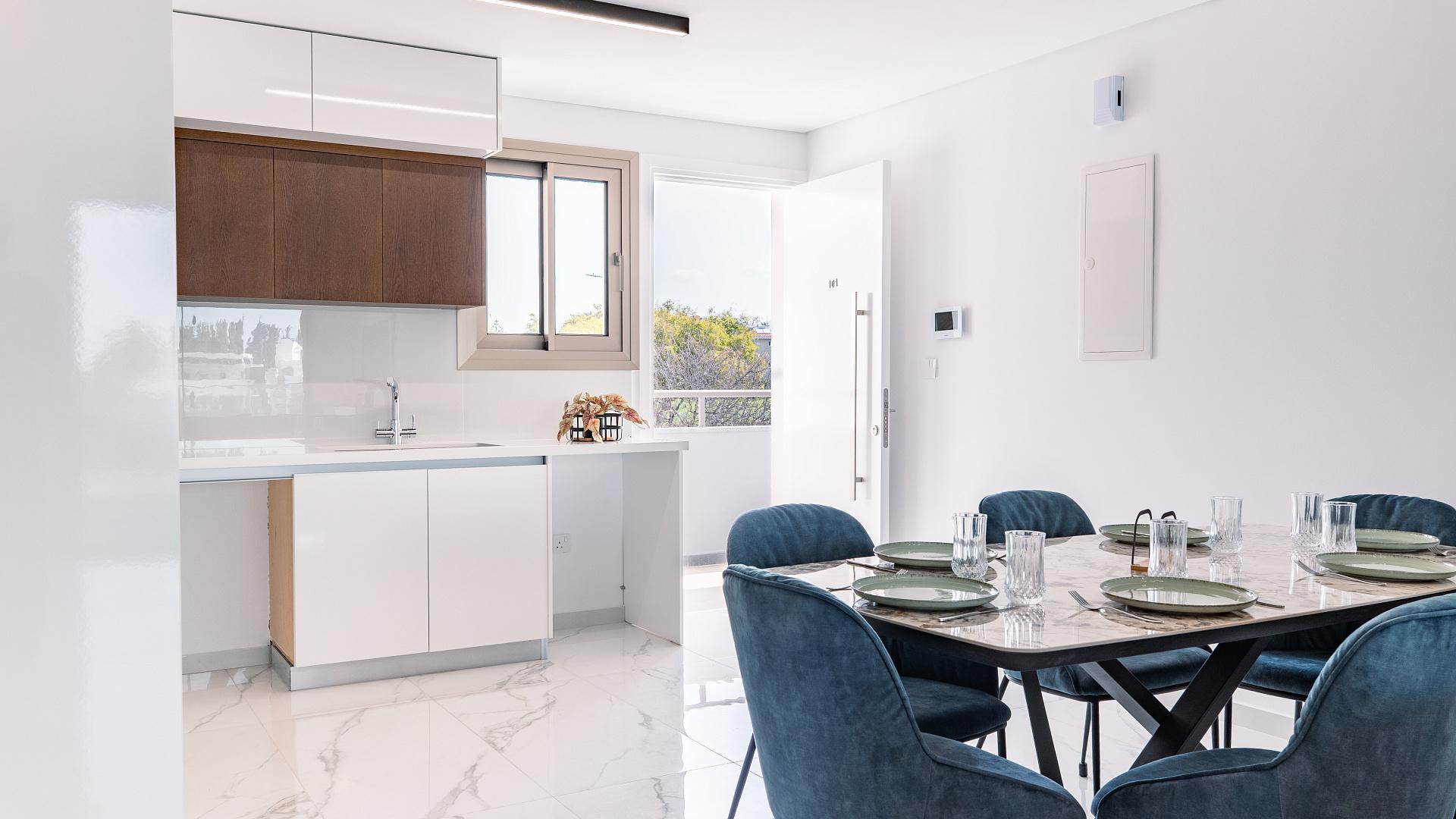 New 3-bedroom flat in Paphos № 153686: https://dom.com.cy/en/catalog/sale/153686/ (dom.com.cy)
