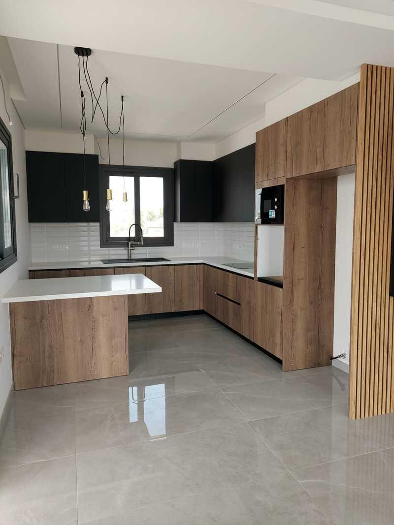 3-bedroom penthouse for sale: https://www.bazaraki.com/adv/5756023_3-bedroom-penthouse-for-sale (www.bazaraki.com)