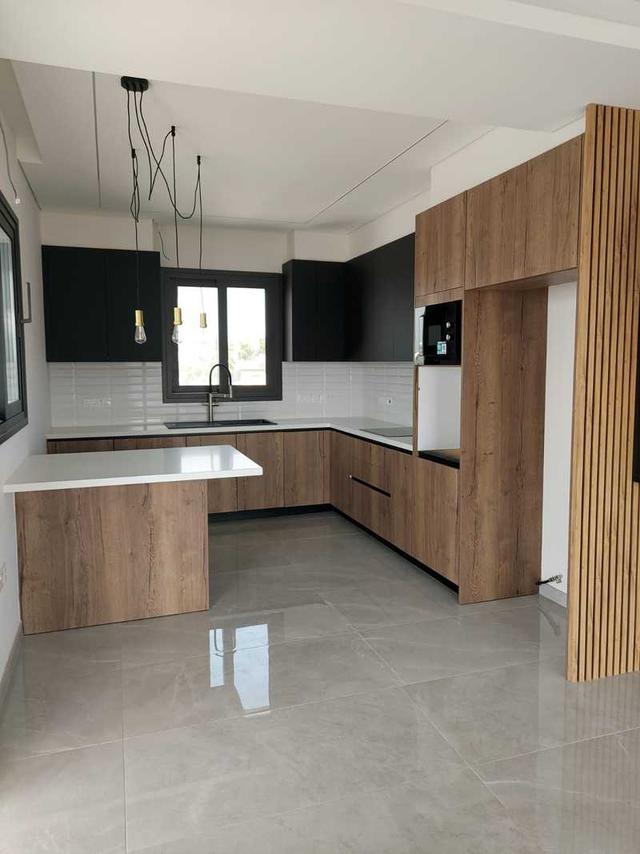 3-bedroom penthouse for sale: https://www.bazaraki.com/adv/5756023_3-bedroom-penthouse-for-sale (www.bazaraki.com)