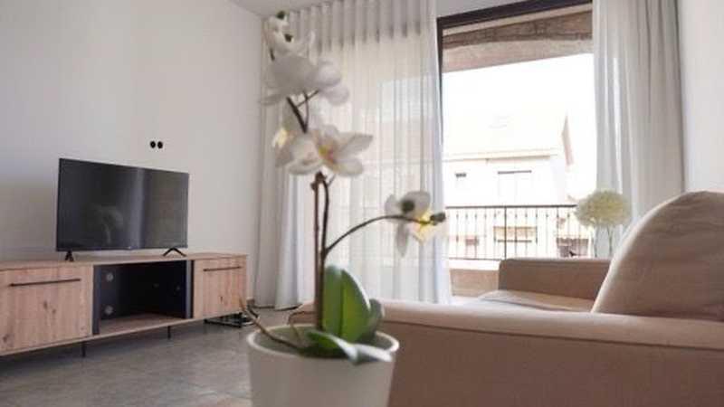 2-bedroom apartment to rent: https://www.bazaraki.com/adv/5791567_2-bedroom-apartment-to-rent (www.bazaraki.com)
