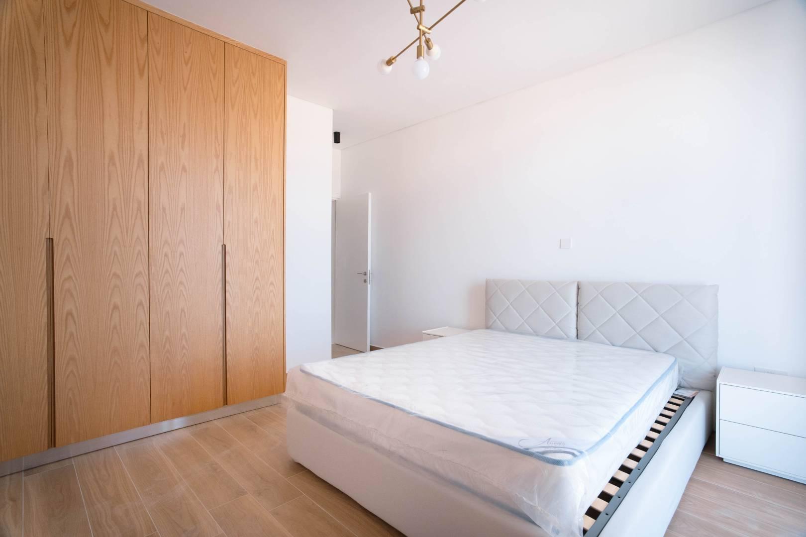 New 2-bedroom flat in Paphos № 153687: https://dom.com.cy/en/catalog/sale/153687/ (dom.com.cy)