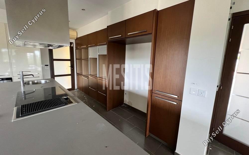 5 Bedroom Detached house for sale in Nisou, Nicosia: https://www.buysellcyprus.com/property-for-sale/nicosia/nisou/5-bed-detached-house-for-sale-nisou-nicosia-1796837.html (www.buysellcyprus.com)