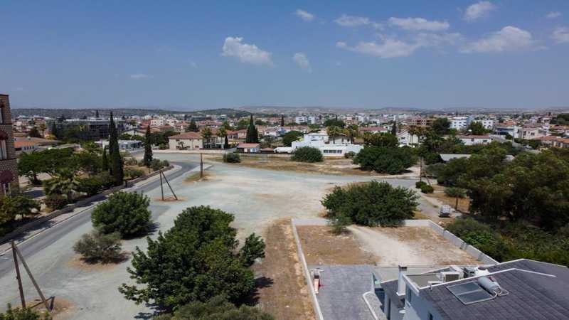 Industrial land 4218 m²: https://www.bazaraki.com/adv/5794989_industrial-land-4218-m2 (www.bazaraki.com)