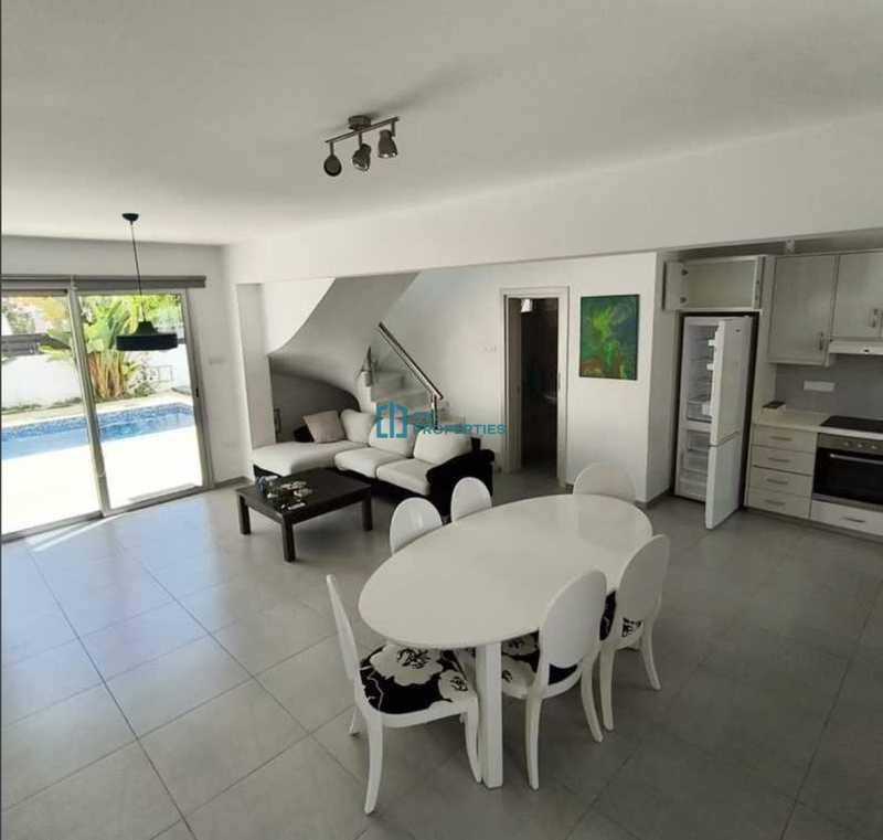  3-bedroom villa to rent: https://www.bazaraki.com/adv/5766094_3-bedroom-villa-to-rent (www.bazaraki.com)