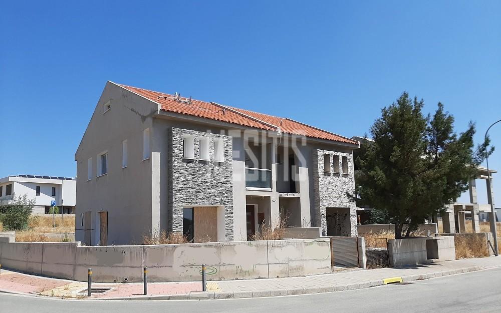 Investments/Buildings For Sale, Lefkosia, Dali: https://incyprusproperty.com/property/mesitis/investments-buildings-for-sale-lefkosia-dali/ (incyprusproperty.com)