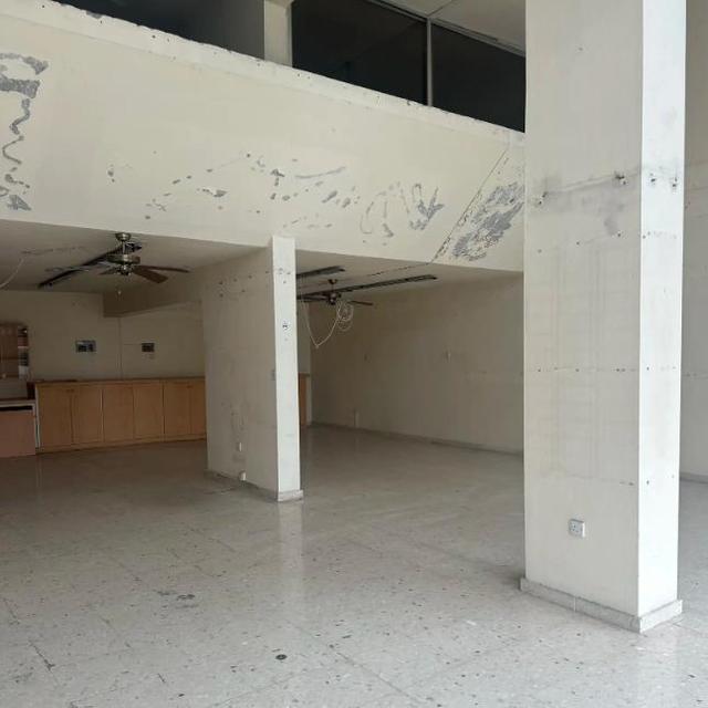 Shop in Limassol №152909: https://dom.com.cy/en/catalog/rent/152909/ (dom.com.cy)