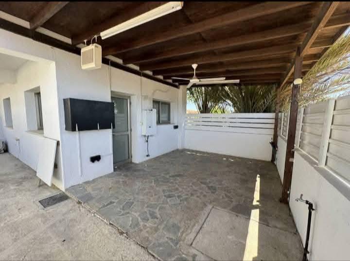 FOR SALE
Modern 2-Bedroom Home in Meneou, Larnaca: https://www.facebook.com/marketplace/item/2239462203155263 (www.facebook.com)
