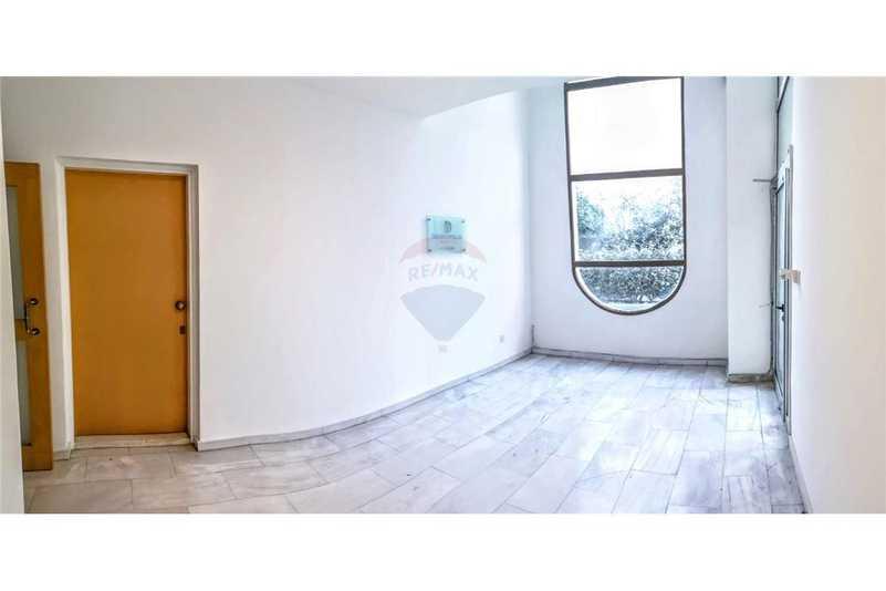 A whole floor office of 280sqm in the city center: https://www.bazaraki.com/adv/5798075_a-whole-floor-office-of-280sqm-in-the-city-center (www.bazaraki.com)