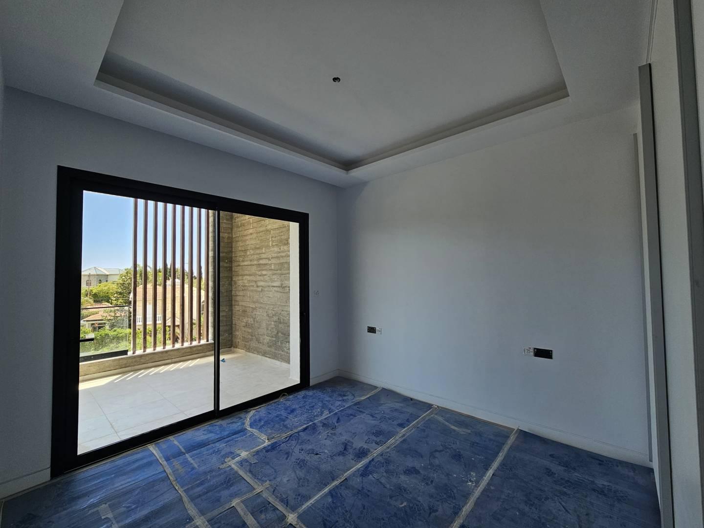 New 3-bedroom apartment in Limassol № 152862: https://dom.com.cy/en/catalog/sale/152862/ (dom.com.cy)