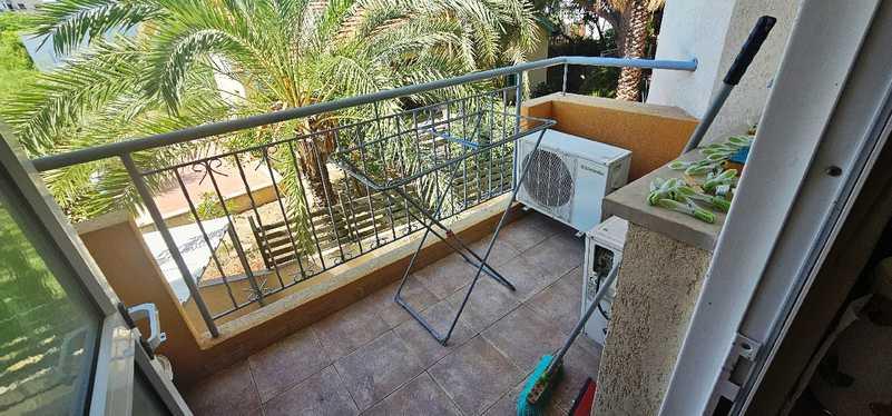 2-bedroom apartment to rent: https://www.bazaraki.com/adv/5786921_2-bedroom-apartment-to-rent (www.bazaraki.com)