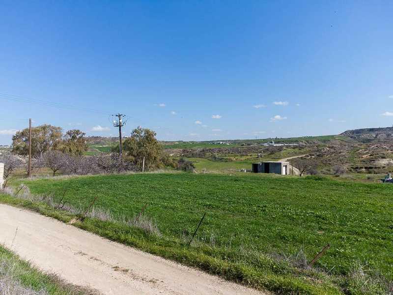 Residential land 6689 m²: https://www.bazaraki.com/adv/5787916_residential-land-6689-m2 (www.bazaraki.com)