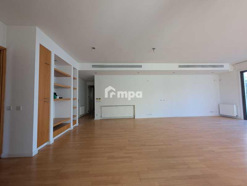 4-bedroom apartment to rent: https://www.bazaraki.com/adv/5787085_4-bedroom-apartment-to-rent (www.bazaraki.com)