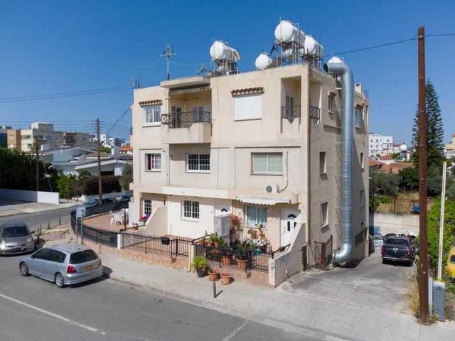 3-bedroom apartment for sale: https://www.bazaraki.com/adv/5798195_3-bedroom-apartment-for-sale (www.bazaraki.com)