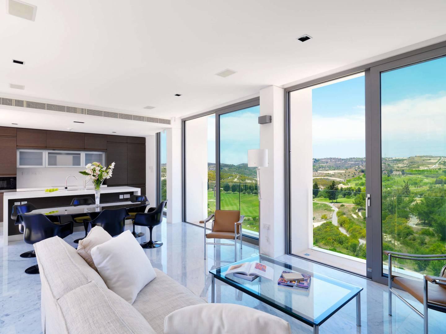 New 3-bedroom villa in Paphos № 150288: https://dom.com.cy/en/catalog/sale/150288/ (dom.com.cy)