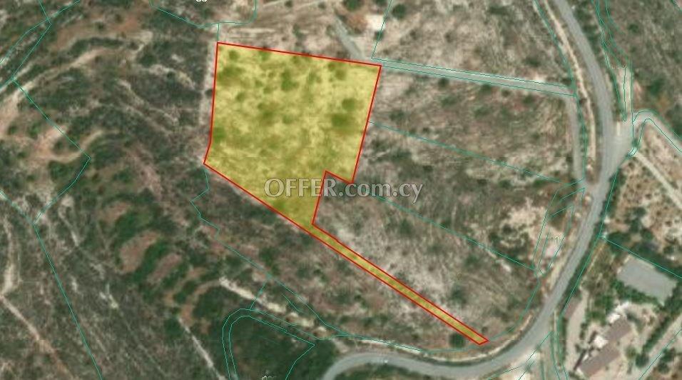  (Agricultural) in Mathikoloni, Limassol for Sale: https://www.offer.com.cy/en/agricultural-in-mathikoloni-limassol-for-sale/21-759550/ (www.offer.com.cy)