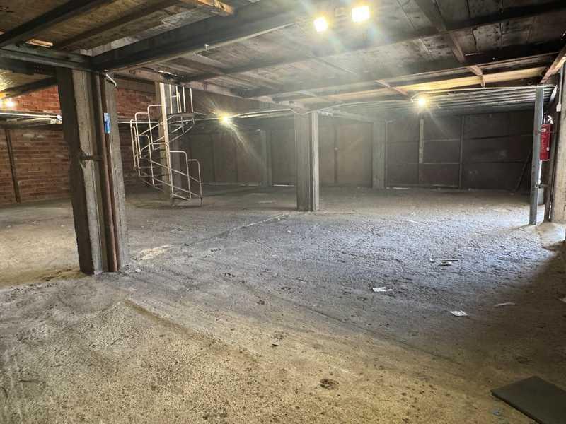 Warehouse space available in a prime storage location: https://www.bazaraki.com/adv/5796563_warehouse-space-available-for-rent-in-a-prime-storage-location (www.bazaraki.com)