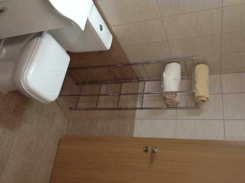 2-bedroom apartment for sale: https://www.bazaraki.com/adv/5787882_2-bedroom-apartment-for-sale (www.bazaraki.com)